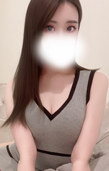 ビヨンド上野 旧ユールーム 上野 らら