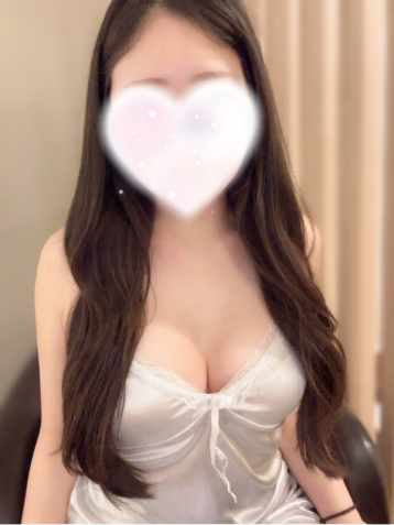 AROMAntic (アロマンティック) もも