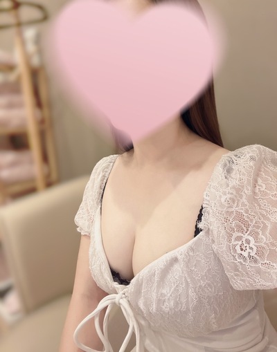 AUTHORITY (オーソリティ) 三軒茶屋 真田 みお