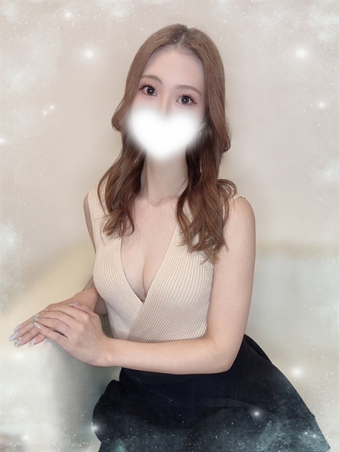 Eden Spa (エデンスパ) 梅田 乾 ひより