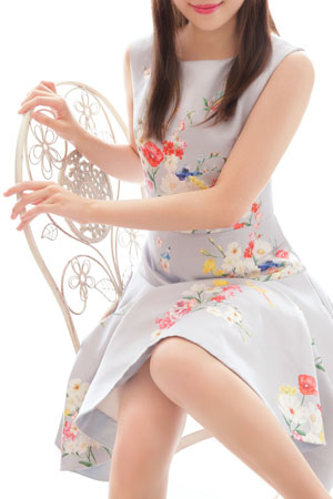 Ginza Room (ギンザ・ルーム) 新橋・銀座 遥