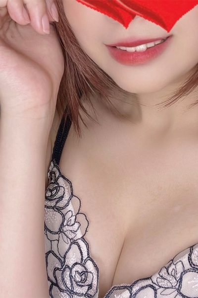 Request (リクエスト) 福岡・博多 ひより