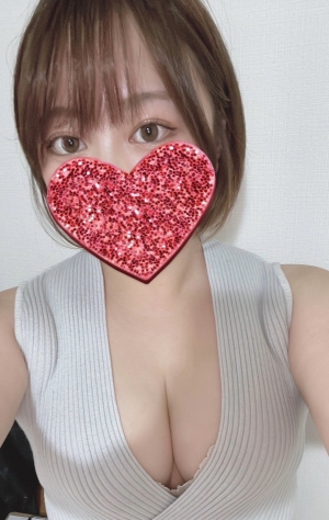 tan (タン) 溝の口 外モモ莉子