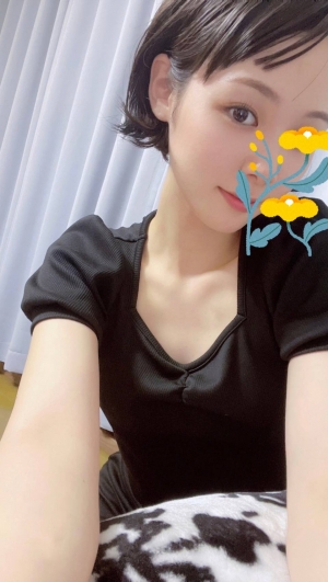 tan (タン) 溝の口 友三角 なつき