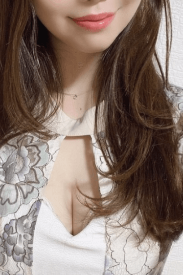 ADDITION ＆ SPA （アデッションスパ） ひな