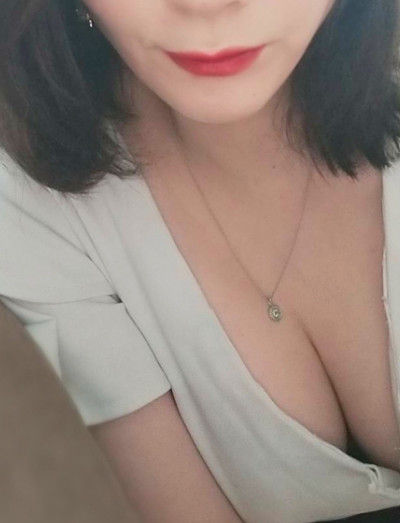 SEACRET ROOM ひまわり 二ノ宮 るか