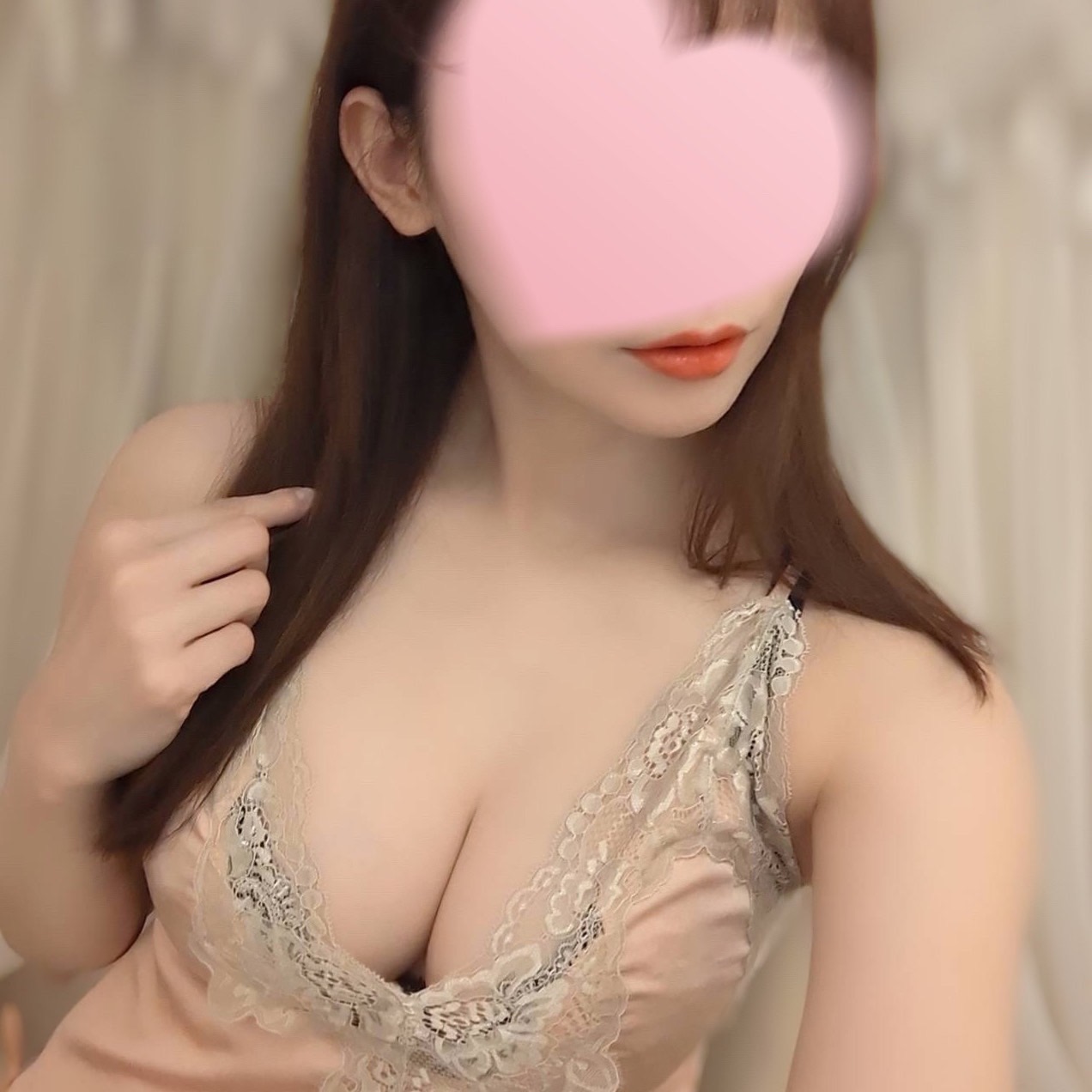 Queen Terrace （クイーンテラス） 香山 しおり