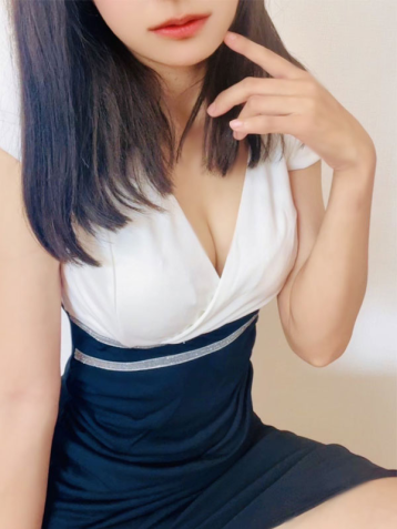 ミセスセラヴィ 堺 奈々